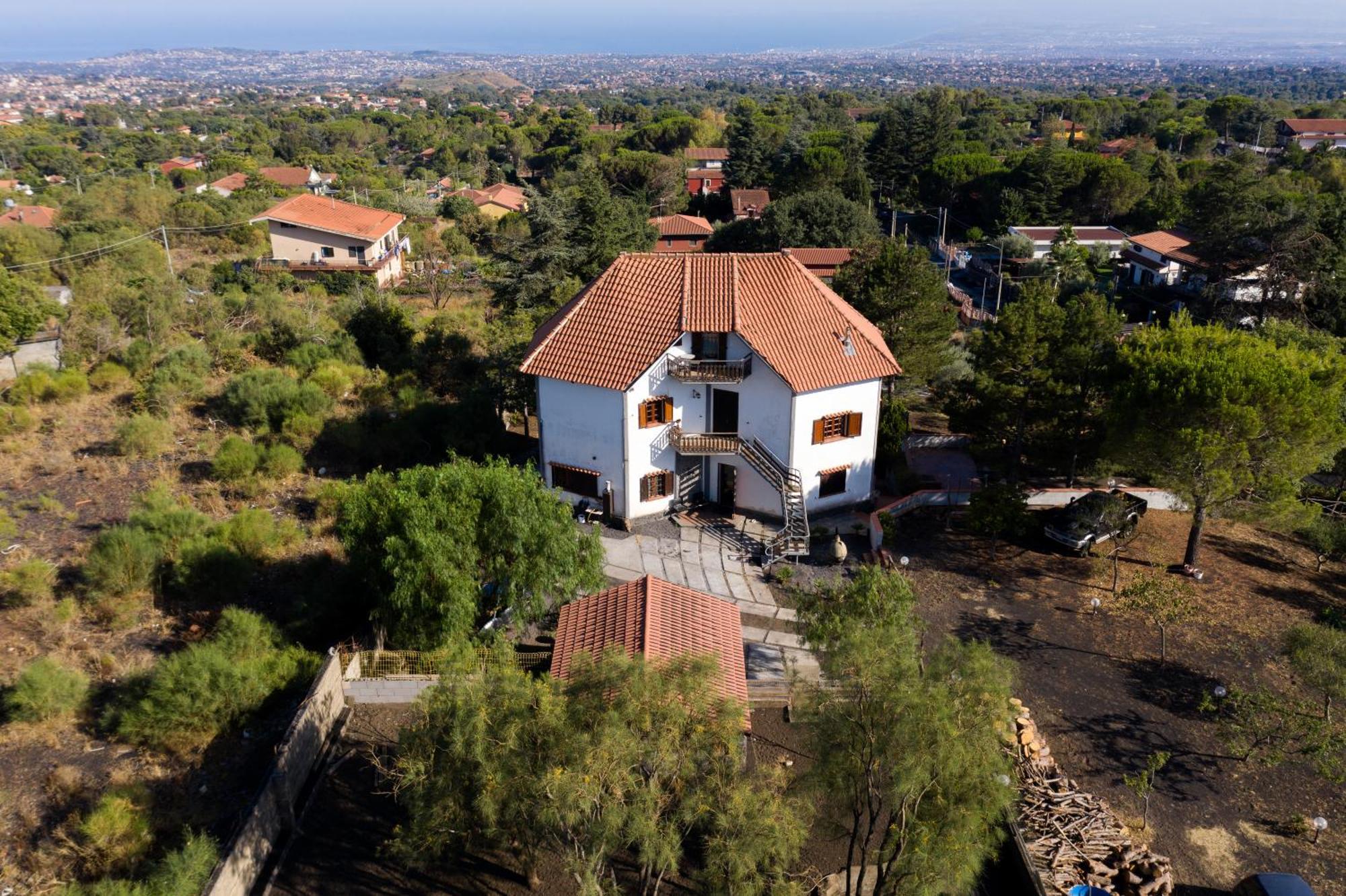 Villa Joele Nicolosi Exterior photo